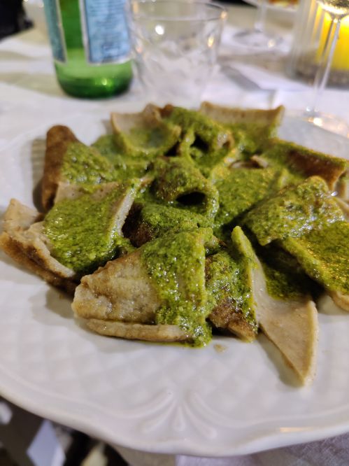 testaroli al pesto