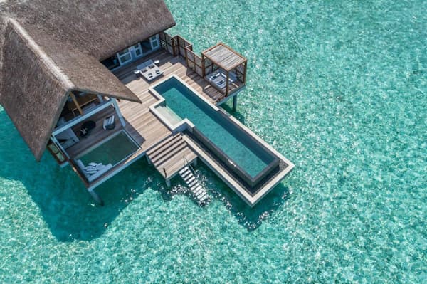 Four seasons resort Maldives