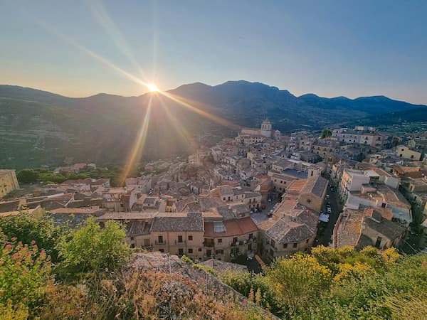 Sicilia in 5 giorni da Catania, itinerario tra gli Iblei e le Madonie