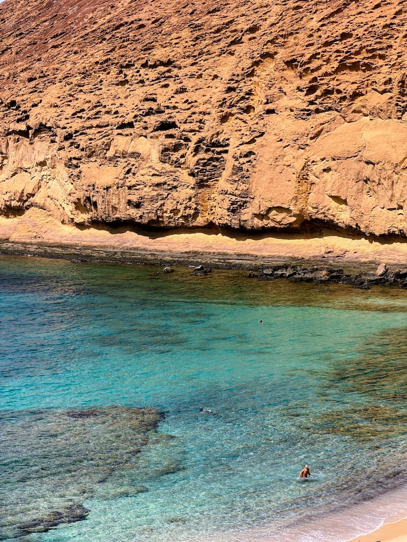 la graciosa playa de la cocina